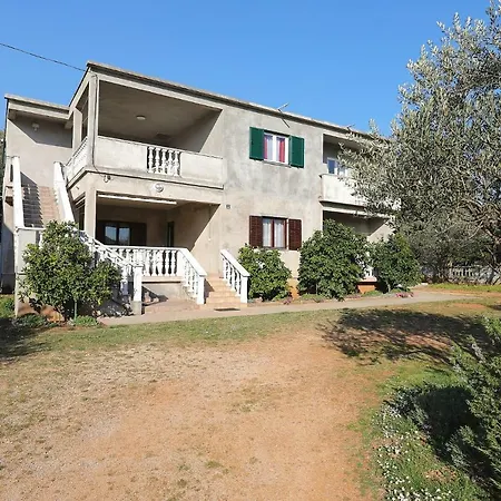 Anamarija Apartman Seline
